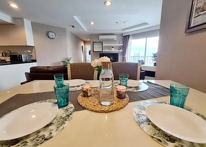 The Grand Luxury :2br2wc 公寓式飯店