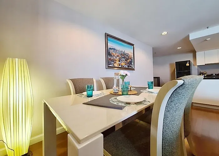 公寓式飯店 The Grand Luxury :2br2wc 曼谷